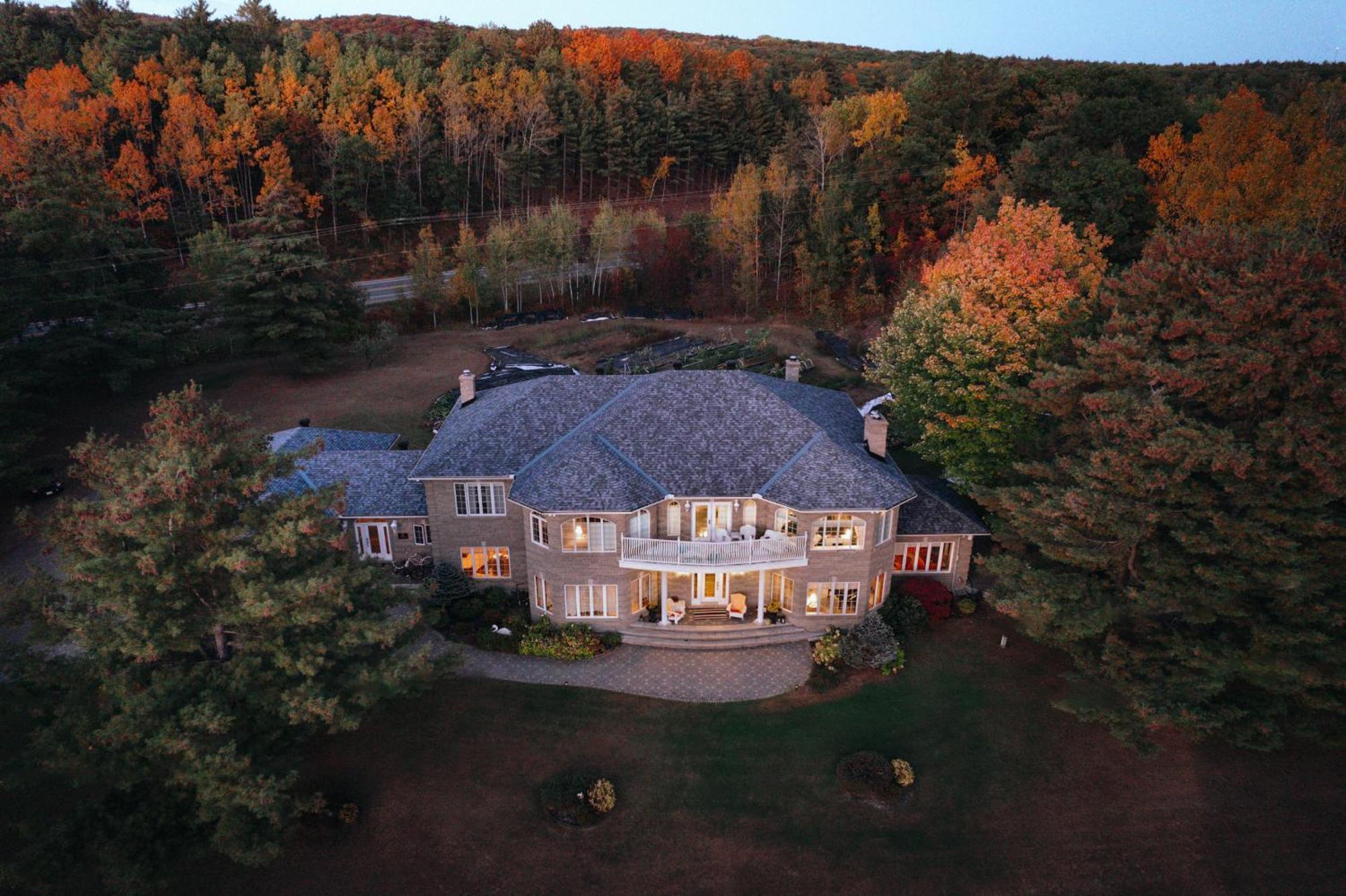 Greystone On Golden Lake Deacon Екстериор снимка
